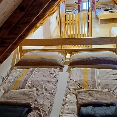 Hisa Margit アパート *